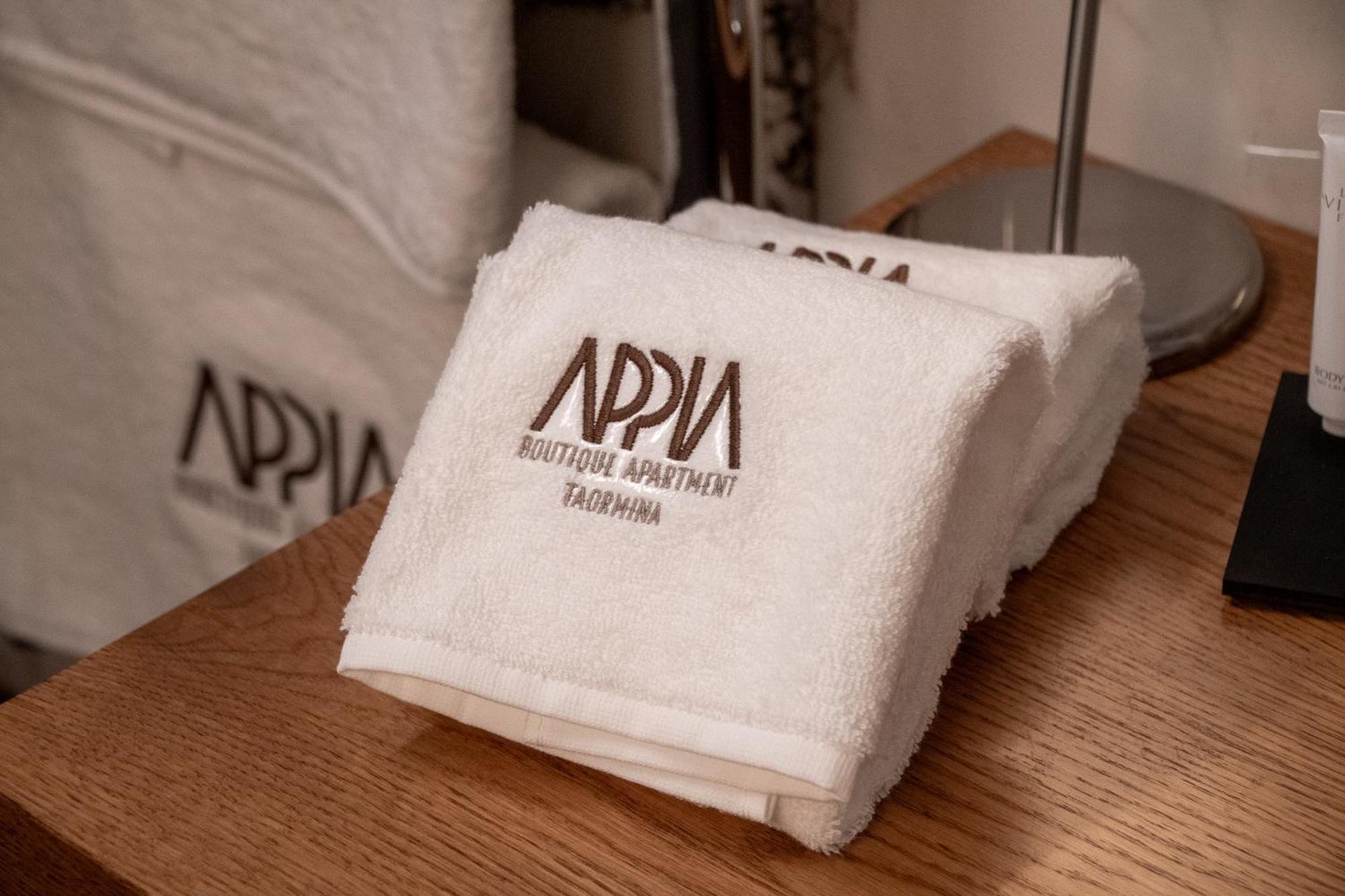 Appia Boutique Apartment Таормина Екстериор снимка
